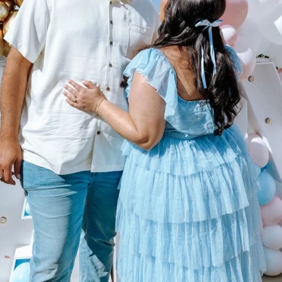 Petal & Pup Women's Belle Maxi Dress - Picture 3 of 3